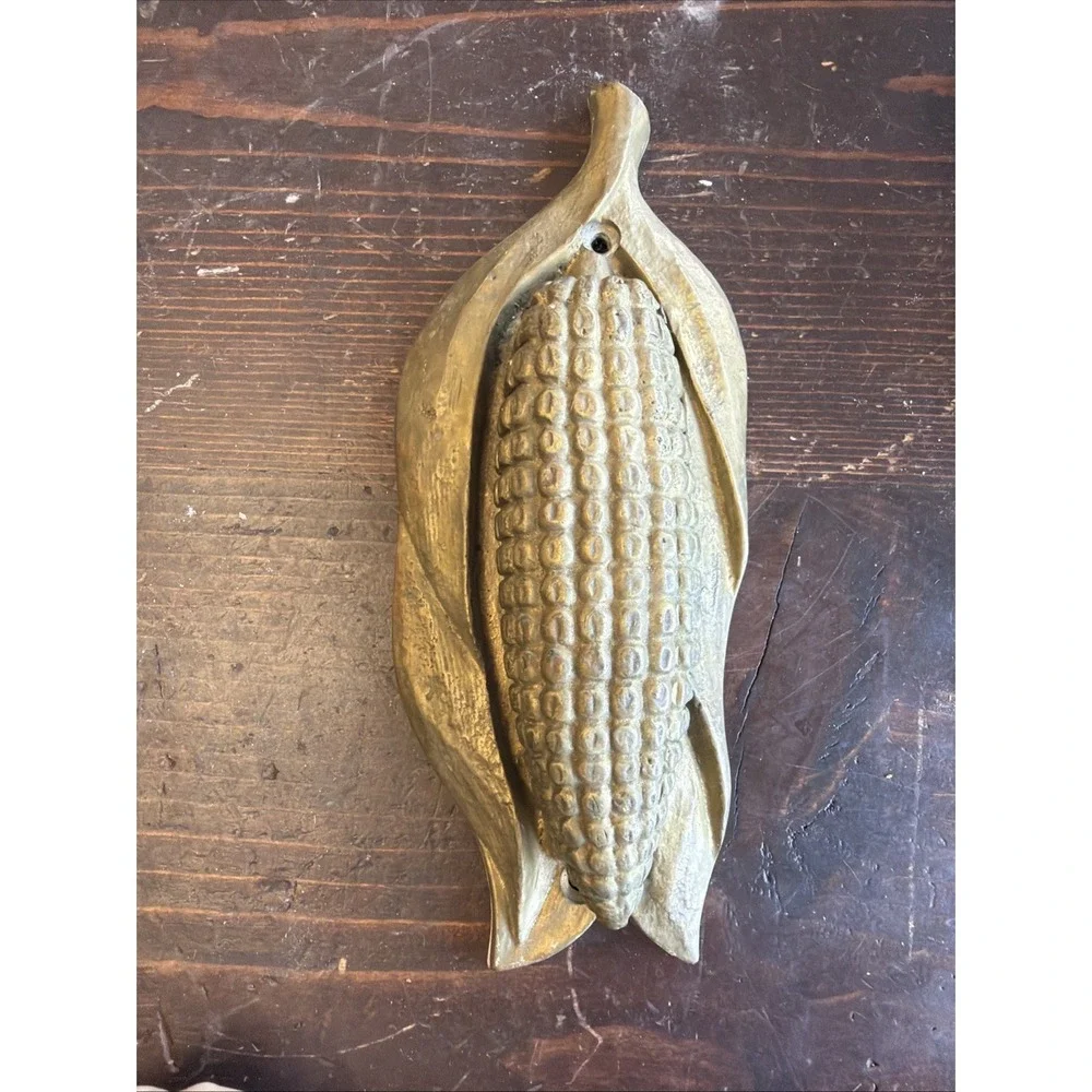Vintage Brass Corn Corncob Farmer Advertising Door Knocker